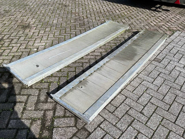Rijplaat aluminium - afbeelding 3 van  7