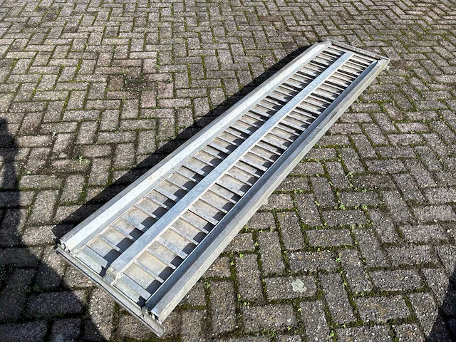 Rijplaat aluminium - afbeelding 6 van  7