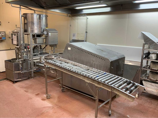 Rijstwasser met rijstkook installatie - afbeelding 1 van  11