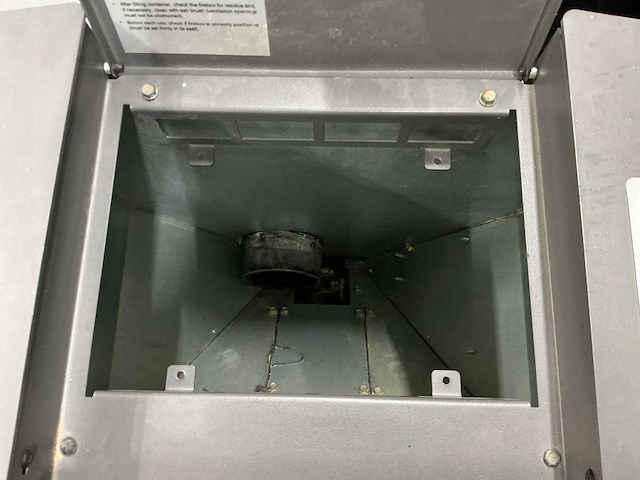 Rika memo pelletkachel 8kw 2007 - afbeelding 2 van  11