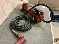 Riken power p-2b hydraulische handpomp - afbeelding 4 van  4