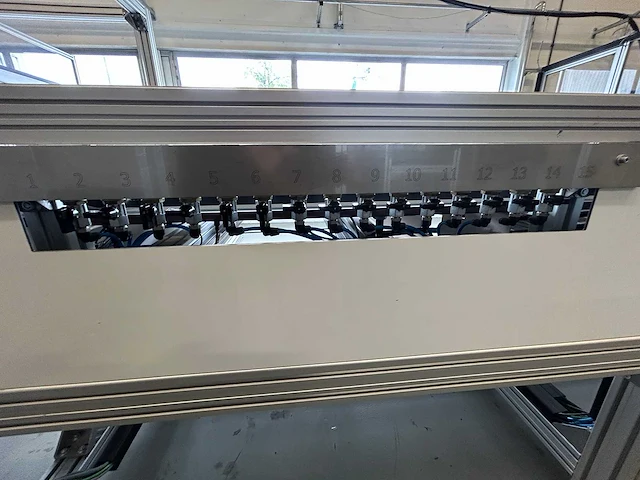 Rimas - 2018 - l17000042 - 2-componenten verlijmingsmachine - afbeelding 19 van  82