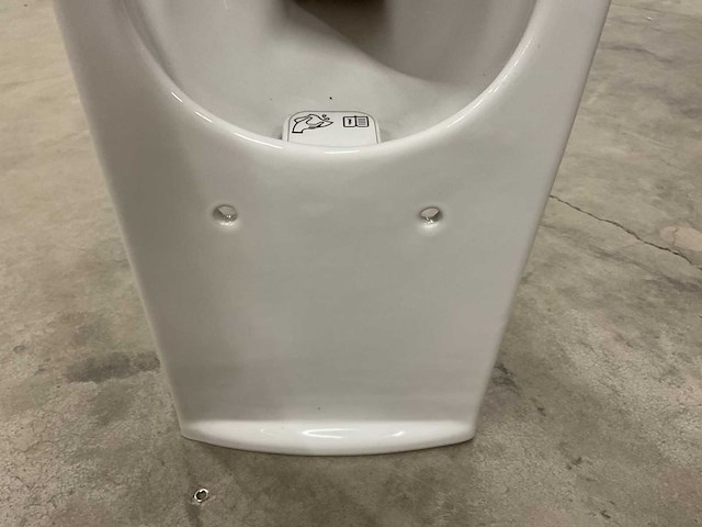 Rimfree hangtoilet - afbeelding 3 van  5