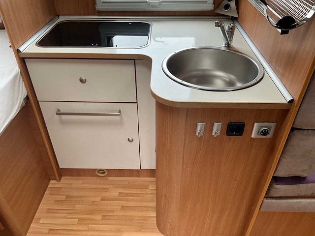 Rimor europe 97p 63e3 camper - afbeelding 33 van  60