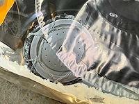 Rimprotec - velgbeschermer - sneeuwkettingen velgen beschermen - inclusief kniematje - afbeelding 17 van  17