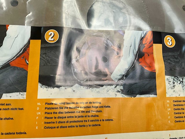 Rimprotec - velgbeschermer - sneeuwkettingen velgen beschermen - inclusief kniematje - afbeelding 2 van  18