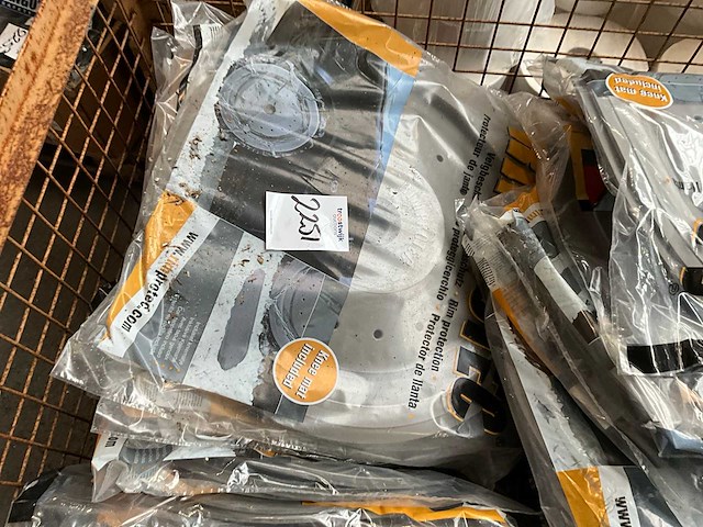 Rimprotec - velgbeschermer - sneeuwkettingen velgen beschermen - inclusief kniematje - afbeelding 11 van  18