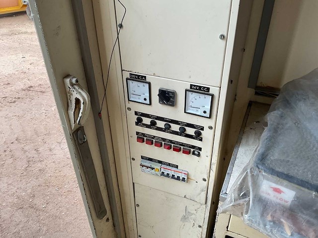 Rinaldo piaggio tipo 2 legercontainer - afbeelding 8 van  9