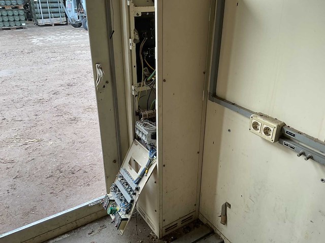 Rinaldo piaggio tipo 2 legercontainer - afbeelding 1 van  8