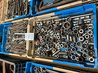 Ring en steeksleutels en doppen - afbeelding 1 van  5