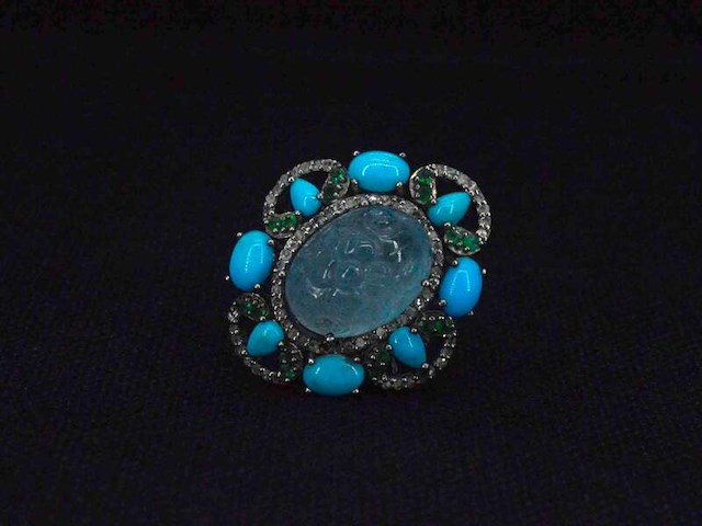 Ring gemaakt met verschillende edelstenen en bezaaid met witte natuurlijke diamanten - afbeelding 3 van  9