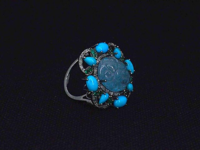 Ring gemaakt met verschillende edelstenen en bezaaid met witte natuurlijke diamanten - afbeelding 4 van  9