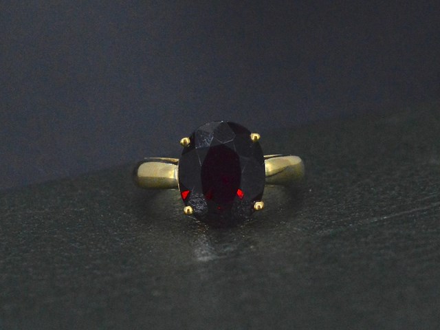 Ring met edelsteen - afbeelding 3 van  4