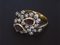 Ring met edelstenen - afbeelding 1 van  6