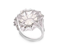 Ring met kristal en natuurlijk diamanten omringt door een blauwe rand - afbeelding 4 van  6