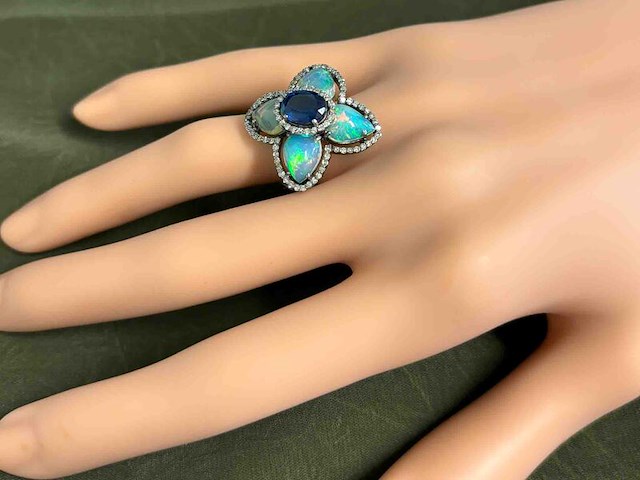 Ring met natuurlijke edelstenen en diamant - afbeelding 2 van  4