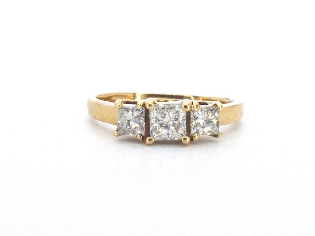 Ring met princess geslepen diamanten van 1.00 carat totaal - afbeelding 1 van  10