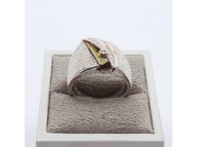 Ring - afbeelding 1 van  10
