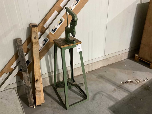 Ringen persmachine - afbeelding 1 van  4