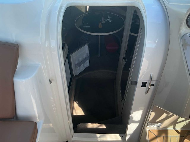 Rinker 270 fiesta vee motorjacht - afbeelding 18 van  42