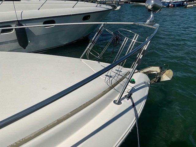 Rinker 270 fiesta vee motorjacht - afbeelding 22 van  42