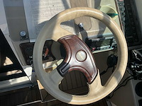 Rinker 270 fiesta vee motorjacht - afbeelding 34 van  42