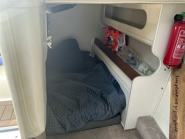 Rinker 270 fiesta vee motorjacht - afbeelding 10 van  42