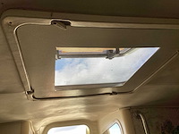 Rinker boot met trailer - afbeelding 20 van  39
