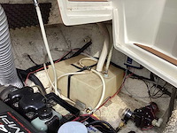 Rinker boot met trailer - afbeelding 26 van  39
