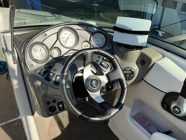 Rinker captiva 226 sportboot speedboot - afbeelding 9 van  24
