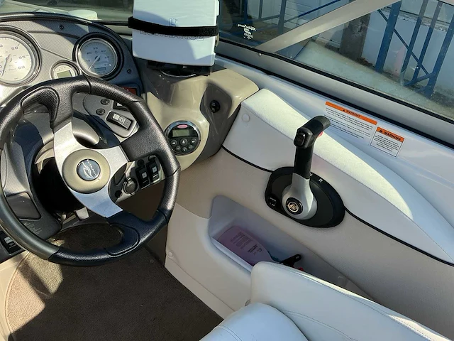 Rinker captiva 226 sportboot speedboot - afbeelding 10 van  24