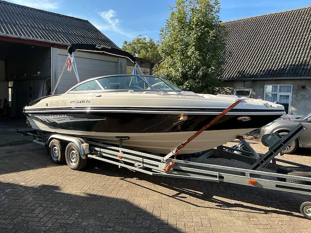 Rinker captiva 226 sportboot speedboot - afbeelding 20 van  24