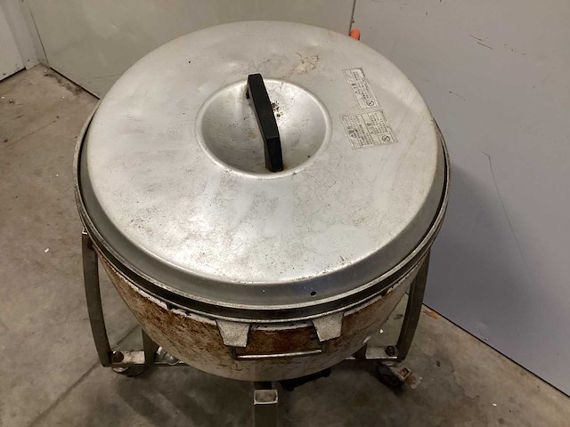 Rinnai kookketel op mobiel onderstel - afbeelding 2 van  8