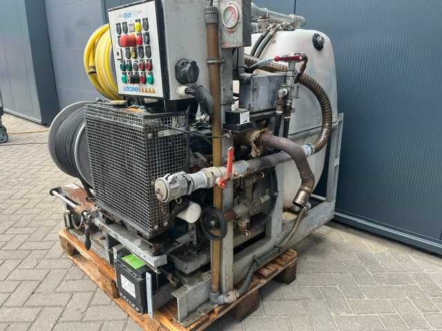 Rioned cityjet rioolmachine - afbeelding 10 van  15