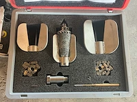Rioned rioolreinigingsset met 1/2" turbinesnijder ø100–150 mm en elektronische leidingdetector, 2 koffers - afbeelding 4 van  15