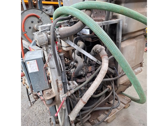 Riool doorspuitmachine rom ecovit - afbeelding 7 van  17