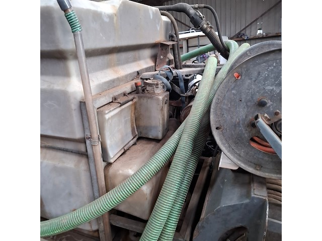 Riool doorspuitmachine rom ecovit - afbeelding 9 van  17