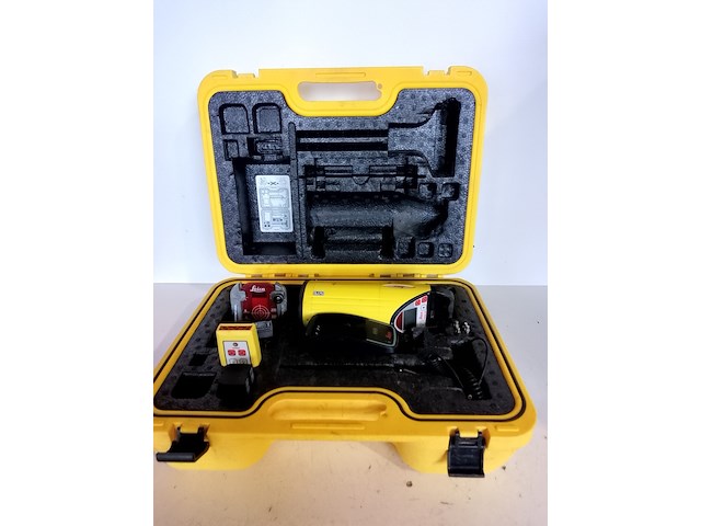 Rioollaser incl. richtmerk, accu en lader leica, piper 100, bouwjaar 2014 - afbeelding 7 van  15