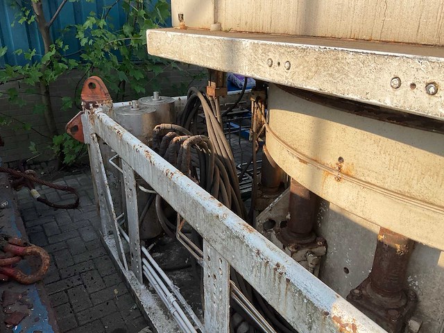 Riser spider - afbeelding 7 van  9