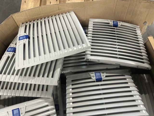Rittal - partij ventilatieroosters / filterventilatoren voor schakelkasten - afbeelding 4 van  5