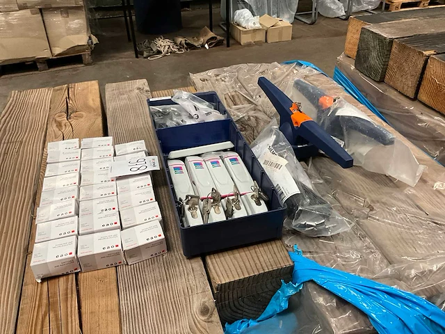 Rittal / eao / siemens diverse sluitsystemen - afbeelding 1 van  6