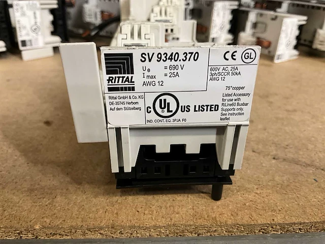 Rittal sv 9340.370 busbar adaptor (11x) - afbeelding 7 van  7