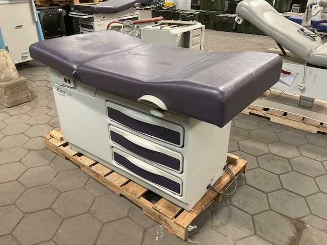 Ritter 204-014 examination table - afbeelding 4 van  8