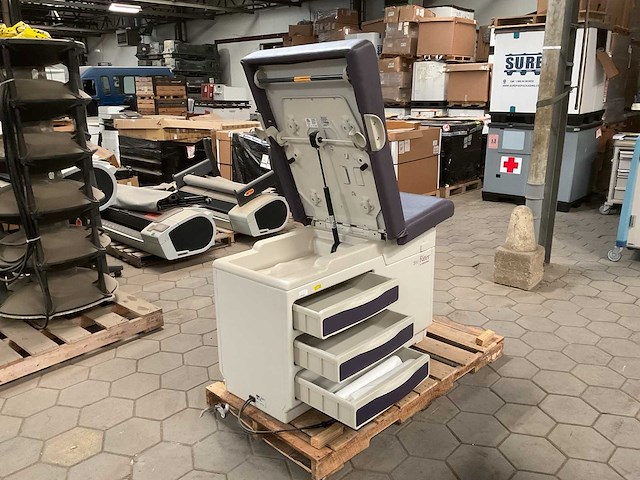 Ritter 204-014 examination table - afbeelding 5 van  8