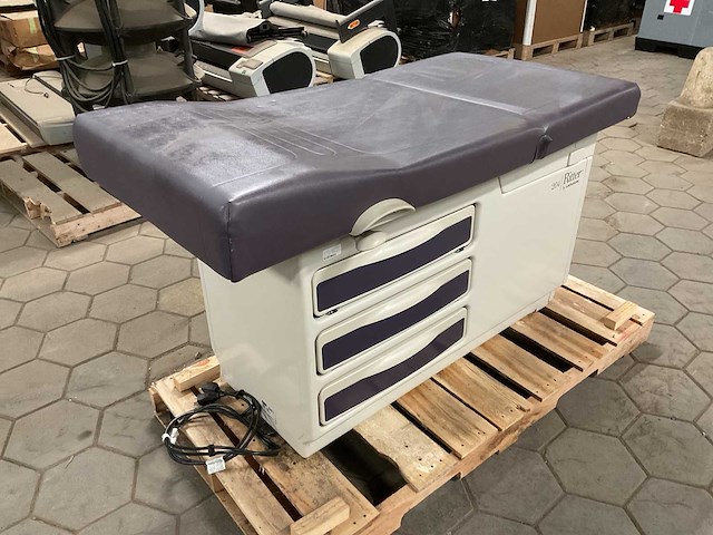 Ritter 204 examination table - afbeelding 1 van  7