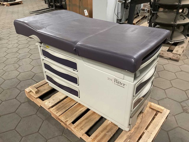 Ritter 204 examination table - afbeelding 2 van  7