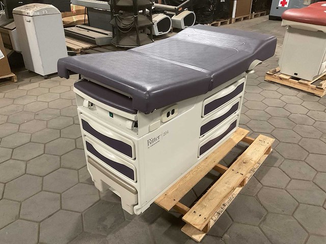 Ritter 204 examination table - afbeelding 3 van  8