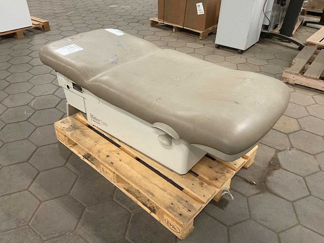 Ritter 222-017 examination table - afbeelding 3 van  4