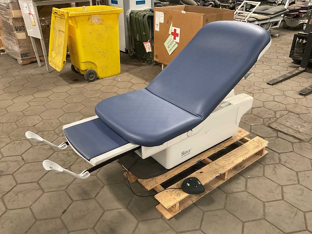 Ritter 224-001 examination table - afbeelding 6 van  7