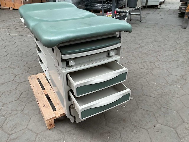 Ritter by midmark 204 medische onderzoekstafel - afbeelding 5 van  11